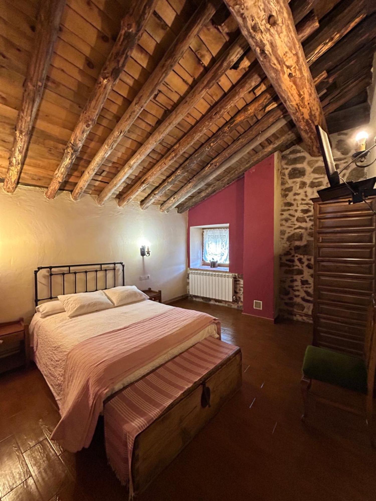 Casa Rural La Casa De Piedra Landhaus *